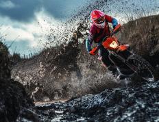 开云APP-东方智慧启示录，阿森纳绝杀韩国的战术哲学与维尼修斯火热状态的孙子兵法解读