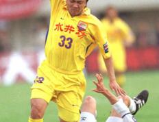 开云官方app入口-巴塞罗那士气高昂，冠军就在拳头之间