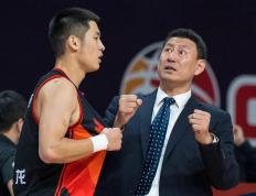 开云体育app-江苏男篮表现出色，球员士气高涨