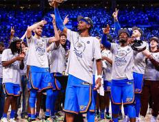 开云官方app入口-惊险胜利引发观众欢呼，球员展现实力