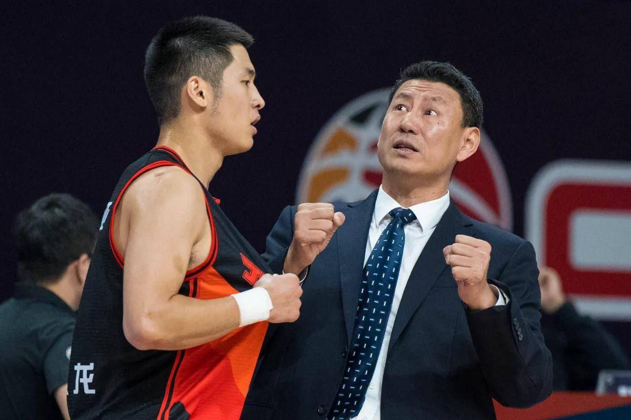 开云体育app-江苏男篮表现出色，球员士气高涨