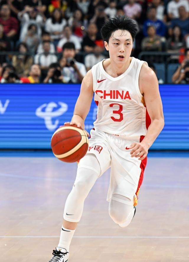 开云体育app-江苏男篮表现出色，球员士气高涨