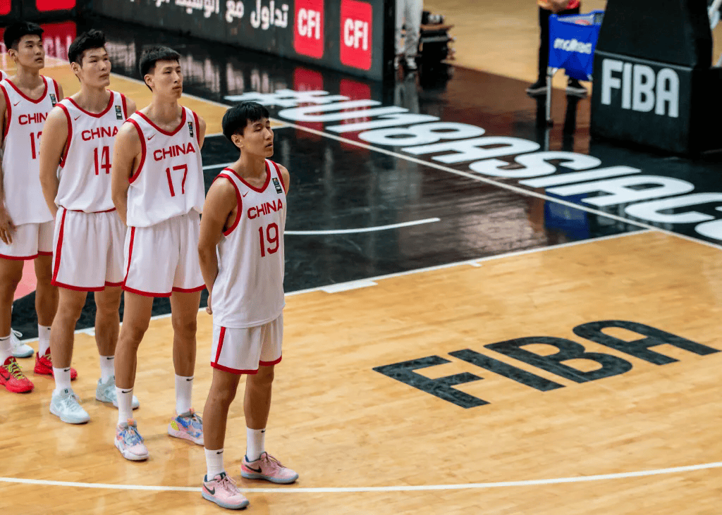 开云体育APP下载-尼斯冒尖领先对手积分榜，全队鼓舞雄心勇敢的简单介绍