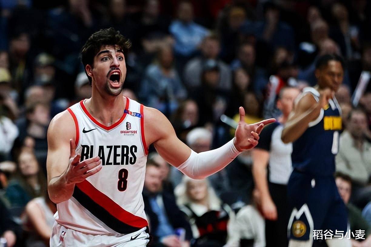 开云体育登录-开拓者球员利拉德称赞球队防守表现