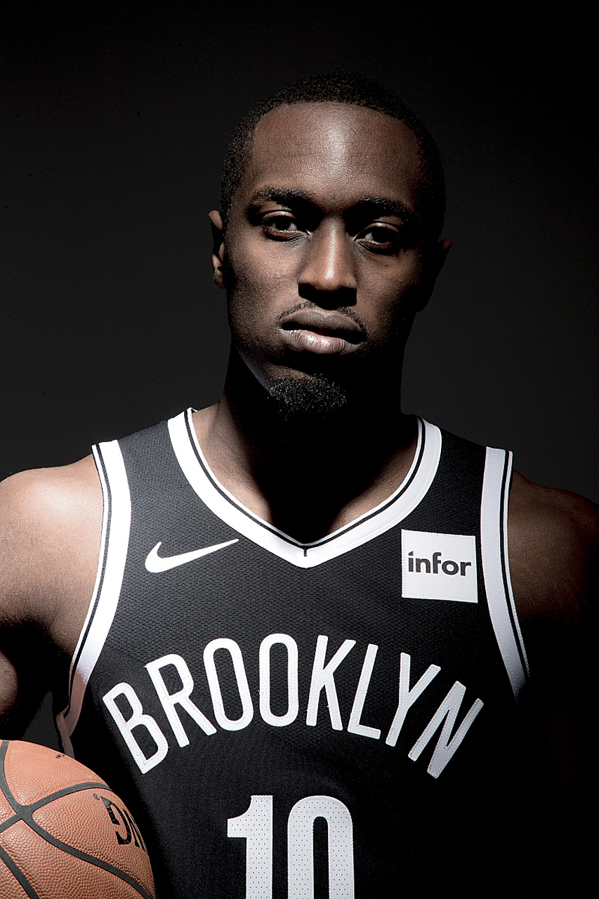 开云下载-包含雄鹿客场战胜篮网,字母哥再砍30+10的词条