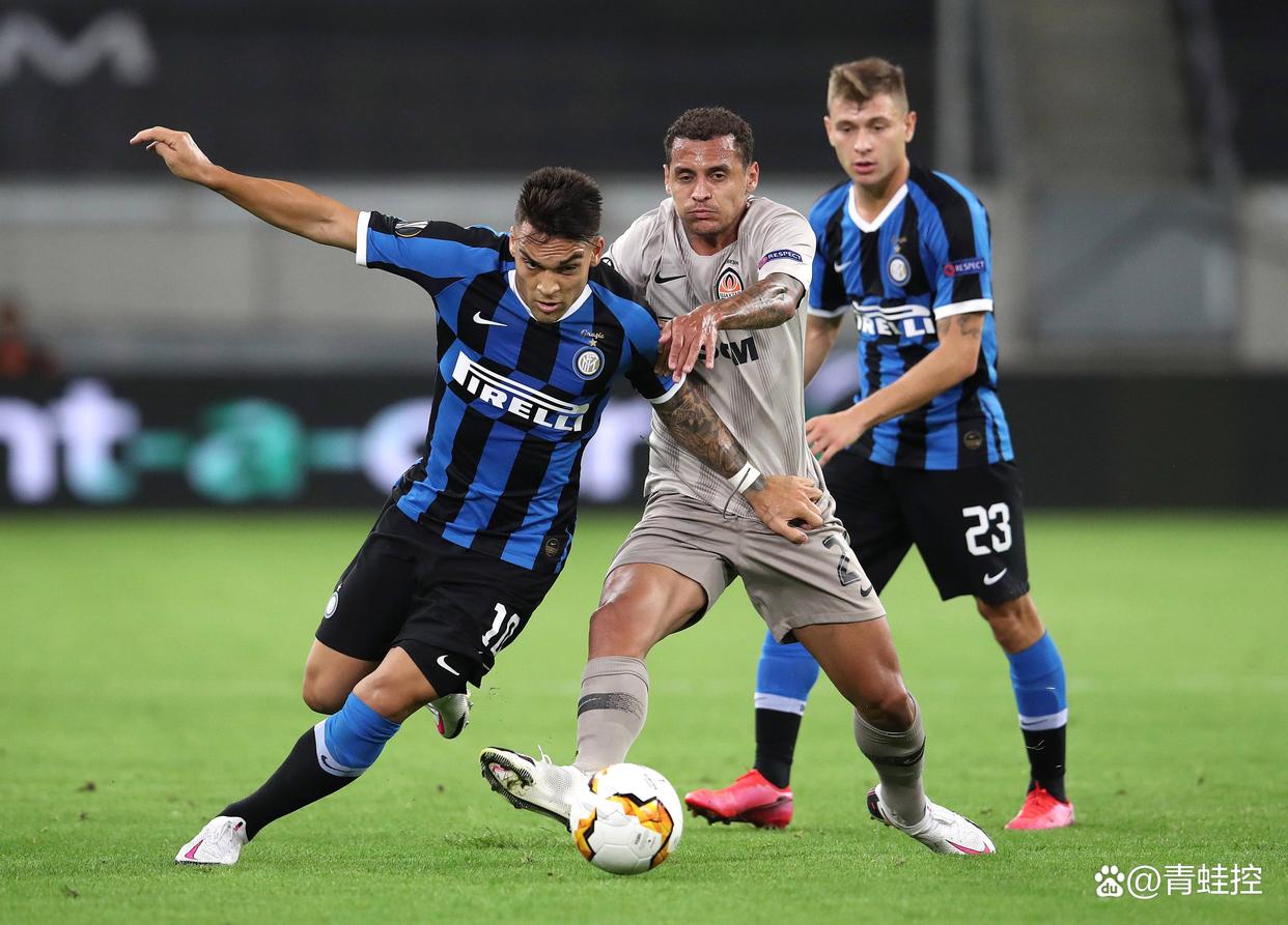 开云下载-佛罗伦萨球员集体伤愈,球队士气高涨