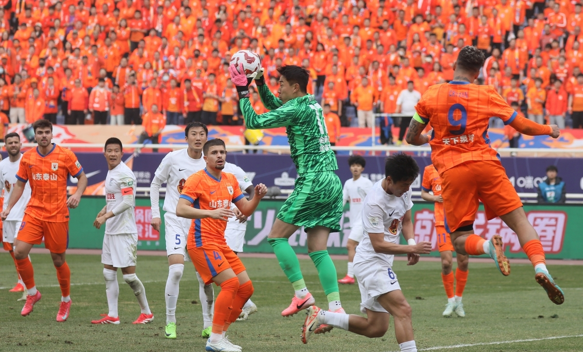 开云官方app入口-广州富力客场大胜天津泰达,继续保持不败