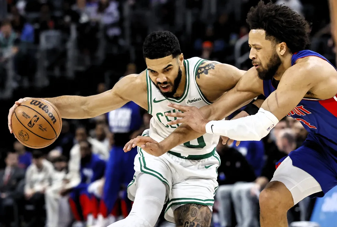 开云体育app-凯尔特人队员心有灵犀，共同努力让球队在强敌面前立于不败之地的简单介绍